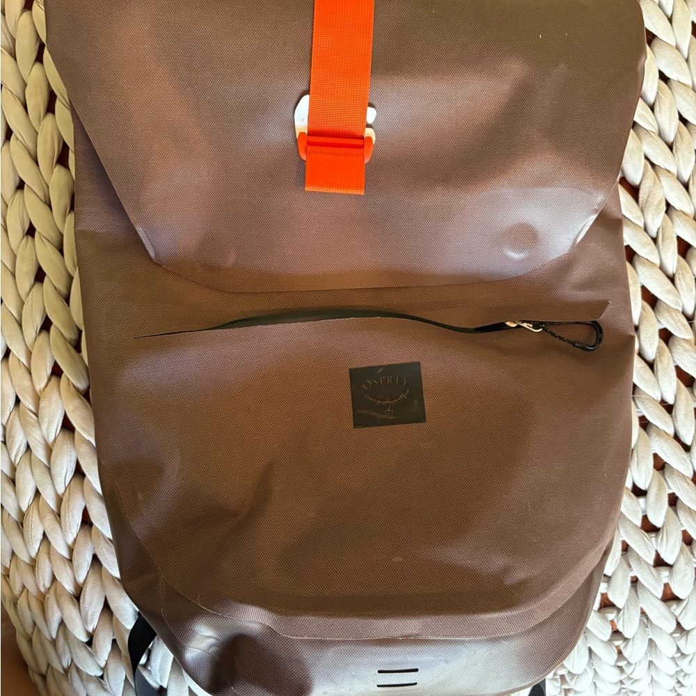 OSPREY Brown Backpack with Bright Orange Accent